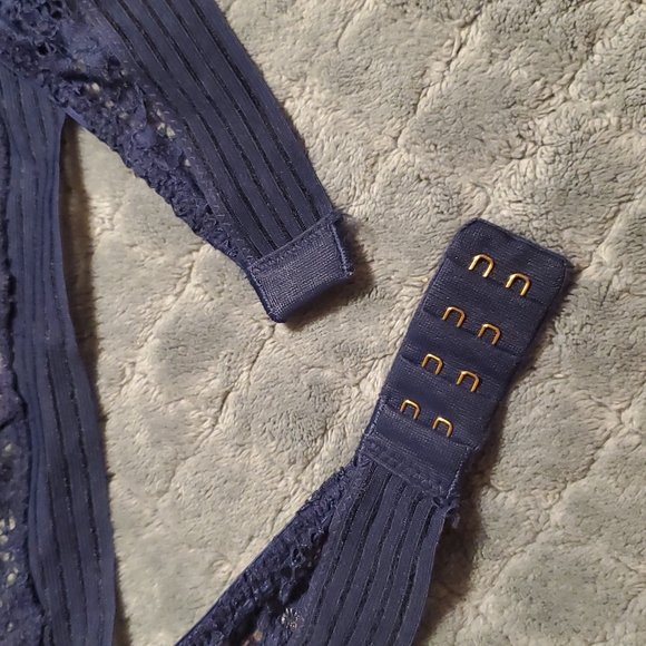 VICTORIA'S SECRET Very Sexy Bralette - Picture 5 of 8